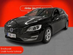 Musta Käytetty 2013 Volvo V60 Momentum Farmari | 17 490 €