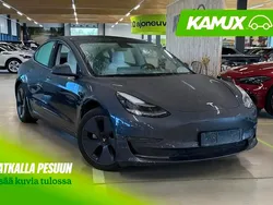 Harmaa Käytetty 2021 Tesla Model 3 Long Range AWD Sedan | 29 790 € (Hieman kallis)