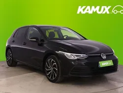 Käytetty 2021 VW Golf VIII Viistoperä | 24 300 € (Perustarjous)