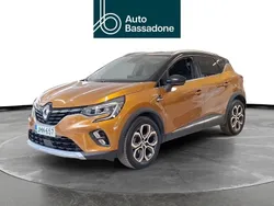 Käytetty 2022 Renault Captur Intens Katumaasturi | 17 880 € (Perustarjous)