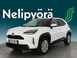 Valkoinen Käytetty 2024 Toyota Yaris Cross Katumaasturi | 29 900 € (Hyvä tarjous)