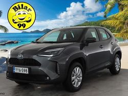 Käytetty 2024 Toyota Yaris Cross Active Katumaasturi | 25 750 € (Supertarjous)