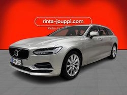 Käytetty 2018 Volvo V90 Momentum Farmari | 23 680 € (Perustarjous)