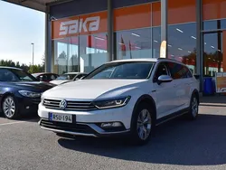 Käytetty 2017 VW Passat Alltrack Farmari | 14 900 € (Perustarjous)