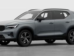 Harmaa Käytetty 2024 Volvo XC40 Plus Katumaasturi | 48 900 € (Kallis)