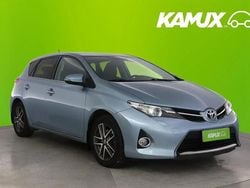 Sininen Käytetty 2014 Toyota Auris Active Sedan | 11 890 € (Perustarjous)