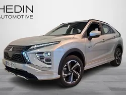 Harmaa Käytetty 2025 Mitsubishi Eclipse Cross Intense Katumaasturi | 46 561 €