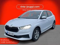 Valkoinen Käytetty 2023 Skoda Fabia Ambition Viistoperä | 14 890 € (Perustarjous)