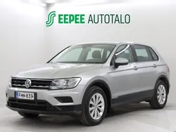 Harmaa Käytetty 2016 VW Tiguan Trendline Katumaasturi | 14 980 € (Perustarjous)