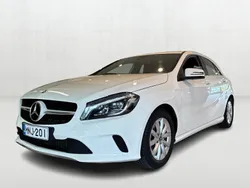 Valkoinen Käytetty 2018 Mercedes A180 Edition Viistoperä | 17 890 € (Perustarjous)