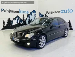 Käytetty 2005 Mercedes C320 Sedan | 4 990 €