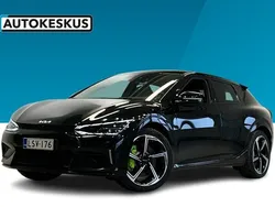 Musta Käytetty 2023 Kia EV6 Katumaasturi | 43 790 € (Perustarjous)