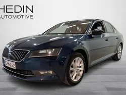 Sininen Käytetty 2018 Skoda Superb Business Line Sedan | 14 400 € (Hyvä tarjous)