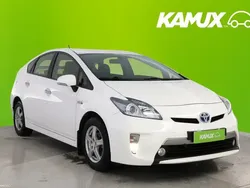 Valkoinen Käytetty 2015 Toyota Prius Active Viistoperä | 12 760 € (Perustarjous)