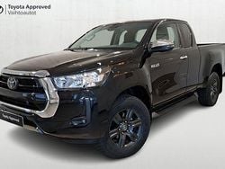 Musta Käytetty 2025 Toyota HiLux Active Nouto | 59 850 € (Hieman kallis)