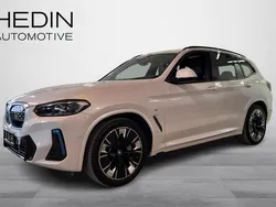 Valkoinen Käytetty 2022 BMW iX3 M Sport Katumaasturi | 46 900 € (Hieman kallis)