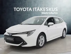 Valkoinen Käytetty 2021 Toyota Corolla Active Farmari | 23 990 € (Hyvä tarjous)