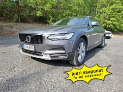 Käytetty 2019 Volvo V90 CC Plus Farmari | 34 200 € (Perustarjous)