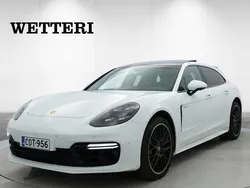 Valkoinen Käytetty 2018 Porsche Panamera 4 Sport Turismo Sedan | 56 760 € (Hyvä tarjous)