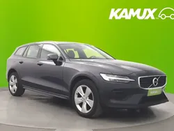 Savile grey metallic 492 Käytetty 2020 Volvo V60 CC Farmari | 32 370 € (Perustarjous)