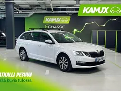 Valkoinen Käytetty 2018 Skoda Octavia Ambition Sedan | 15 890 € (Perustarjous)