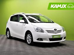 Valkoinen Käytetty 2012 Toyota Verso Tila-auto | 6 980 € (Perustarjous)