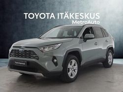 Vihreä Käytetty 2021 Toyota RAV4 Hybrid Active Katumaasturi | 34 490 € (Perustarjous)