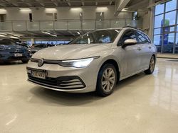 Käytetty 2022 VW Golf VIII Farmari | 19 490 € (Perustarjous)
