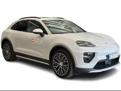 Harmaa Uusi 2025 Porsche Macan Katumaasturi | 107 900 € (Perustarjous)