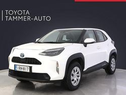 Valkoinen Käytetty 2023 Toyota Yaris Cross Active Katumaasturi | 26 480 € (Perustarjous)