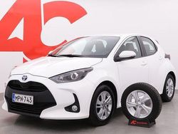 Valkoinen Käytetty 2024 Toyota Yaris Active Viistoperä | 23 790 € (Kallis)