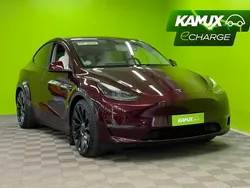 Cherry red Käytetty 2023 Tesla Model Y Performance Katumaasturi | 42 690 €