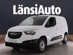 Valkoinen Käytetty 2022 Opel Combo Comfort Tila-auto | 16 980 € (Perustarjous)