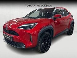 Punainen Käytetty 2025 Toyota Yaris Cross Plus Katumaasturi | 32 490 € (Perustarjous)