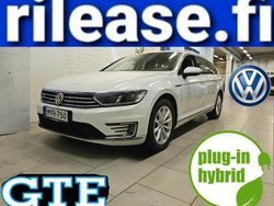 Valkoinen Käytetty 2017 VW Passat GTE Farmari | 12 900 € (Perustarjous)