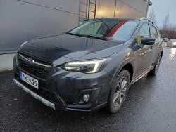 Harmaa Käytetty 2018 Subaru XV Katumaasturi | 24 990 €