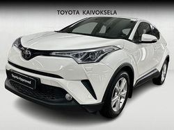 Valkoinen Käytetty 2017 Toyota C-HR Active Katumaasturi | 15 890 € (Perustarjous)