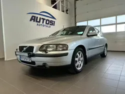 Harmaa Käytetty 2002 Volvo S60 Business Edition Sedan | 2 940 €