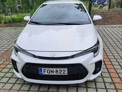 Käytetty 2021 Suzuki Swace GLX Farmari | 21 780 €