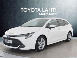 Valkoinen Käytetty 2022 Toyota Corolla Edition Farmari | 24 890 € (Hyvä tarjous)