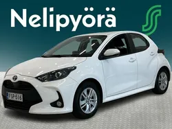 Valkoinen Käytetty 2023 Toyota Yaris Hybrid Active Viistoperä | 19 220 € (Hyvä tarjous)
