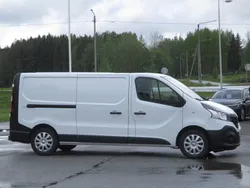 Valkoinen Käytetty 2019 Renault Trafic Van | 16 900 € (Perustarjous)