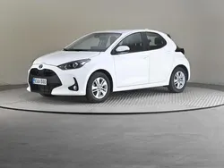 Käytetty 2023 Toyota Yaris Hybrid Active Viistoperä | 21 200 € (Perustarjous)