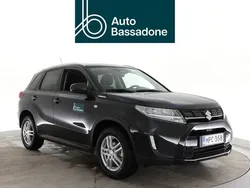 Musta Käytetty 2025 Suzuki Vitara GL Katumaasturi | 35 380 € (Kallis)