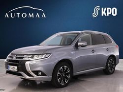 Harmaa Käytetty 2017 Mitsubishi Outlander P-HEV Farmari | 15 900 € (Hyvä tarjous)