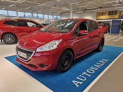 Punainen Käytetty 2013 Peugeot 208 Viistoperä | 4 500 € (Perustarjous)