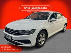 Valkoinen Käytetty 2021 VW Passat Sedan | 21 900 € (Hyvä tarjous)