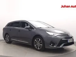 Harmaa Käytetty 2016 Toyota Avensis Multidrive S Farmari | 21 900 € (Hieman kallis)