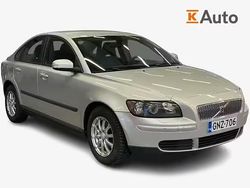 Vihreä Käytetty 2008 Volvo S40 Kinetic Sedan | 4 490 €