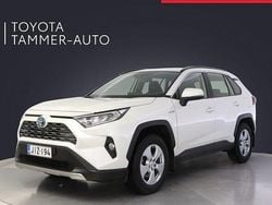 Valkoinen Käytetty 2022 Toyota RAV4 Active Katumaasturi | 36 980 € (Perustarjous)